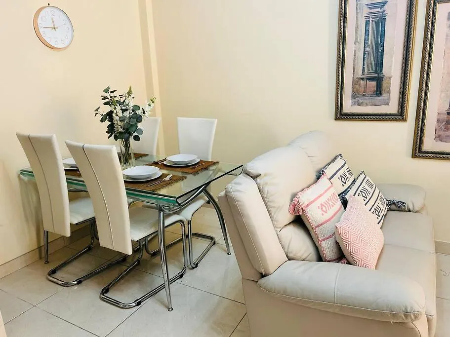 Apartamento Flat On The Paseo Maritamo! Estepona